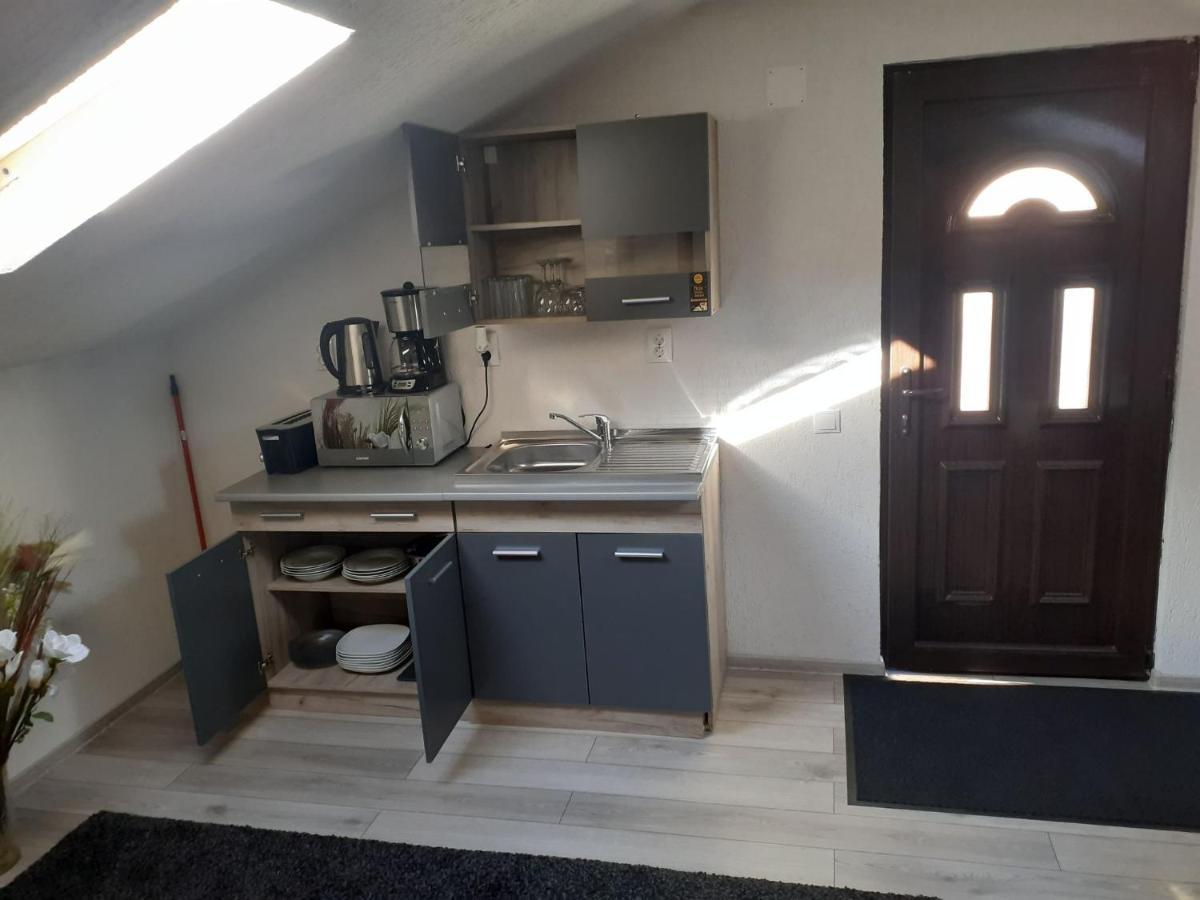 Casa Andy Hotell Buşteni Exteriör bild